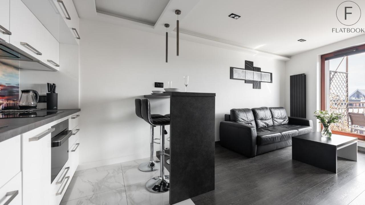 Flatbook Apartments Waterlane Island Spa With Riverview Гданск Екстериор снимка
